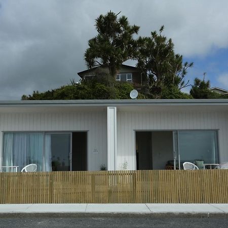Seascape Accommodation Kaka Point Luaran gambar